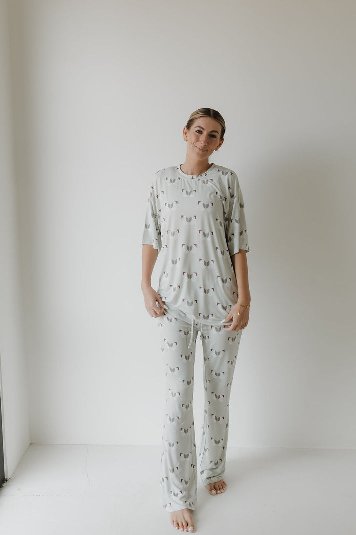 WiWi Women's Bamboo Pajama Set - Short Sleeve Top & Long Pants Sleepwear, S-XXL