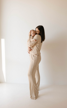 Load image into Gallery viewer, Golden Gingham | Women&#39;s Bamboo Pajamas