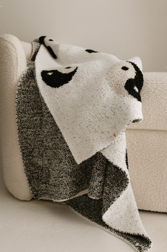 Black and best sale white plush blanket