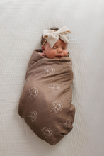 Load image into Gallery viewer, Sweet Dreams Floral   | Muslin Swaddle