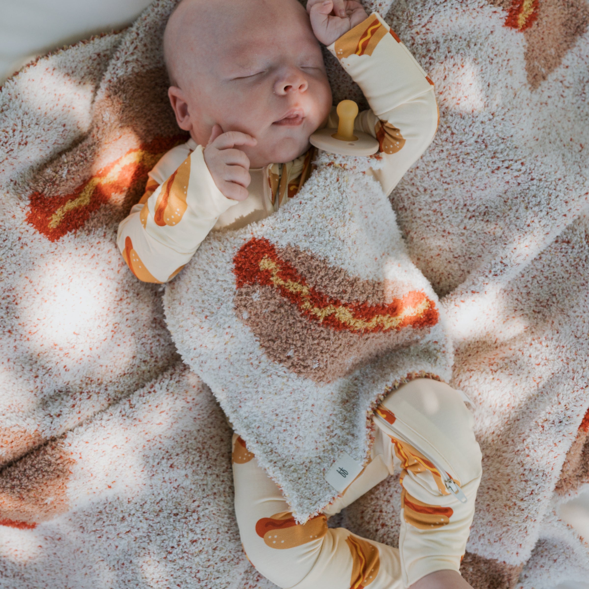 BABYL セット Bamboo Zip Pajamas | Hot Dogs – forever french baby