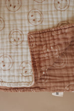 Load image into Gallery viewer, Reversible Tan/Ivory Smile | Quilt ( RESTOCKING END OF FEBRUARY)