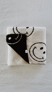 Just Smile Black & Ivory | Plush Blanket